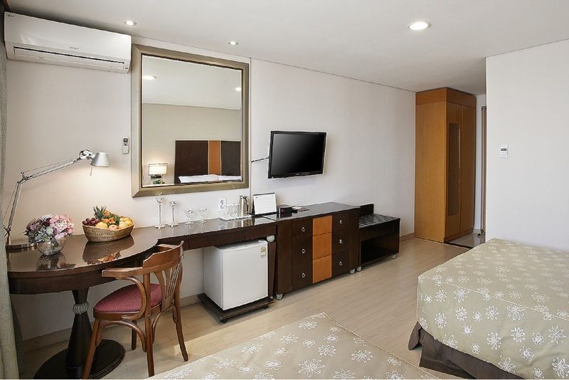 Victoria Hotel Seoul Exterior foto