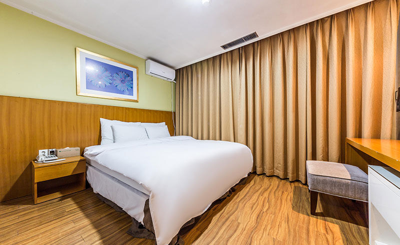 Victoria Hotel Seoul Exterior foto