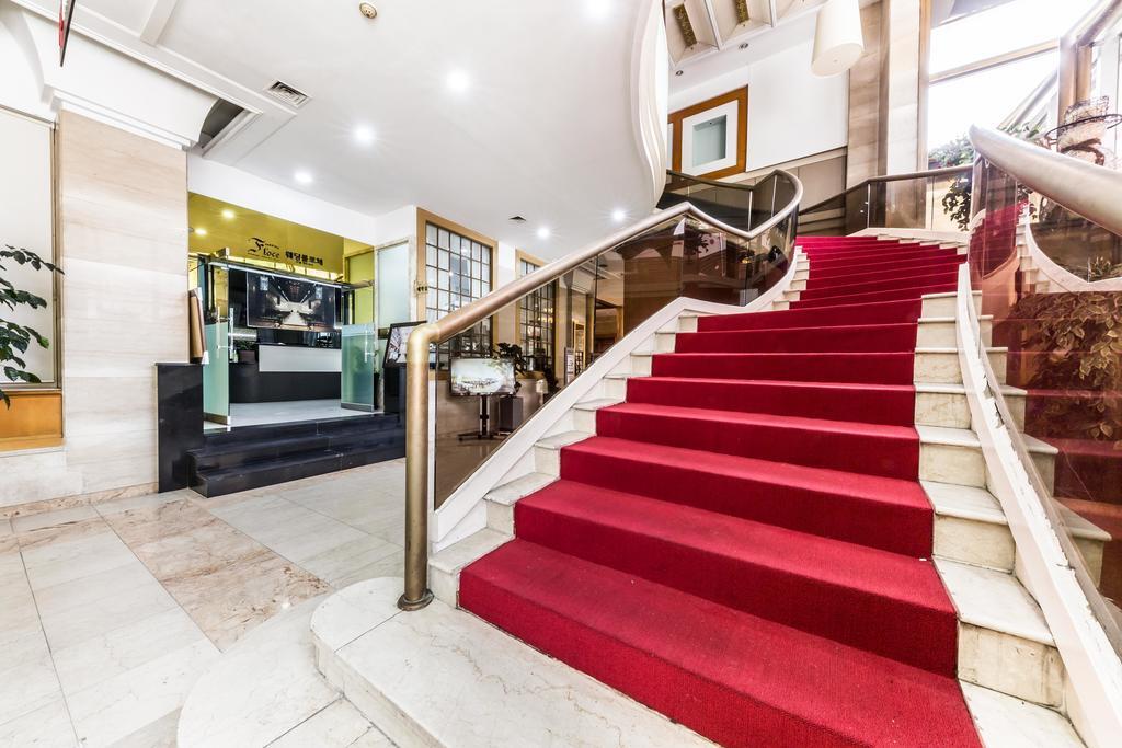 Victoria Hotel Seoul Exterior foto